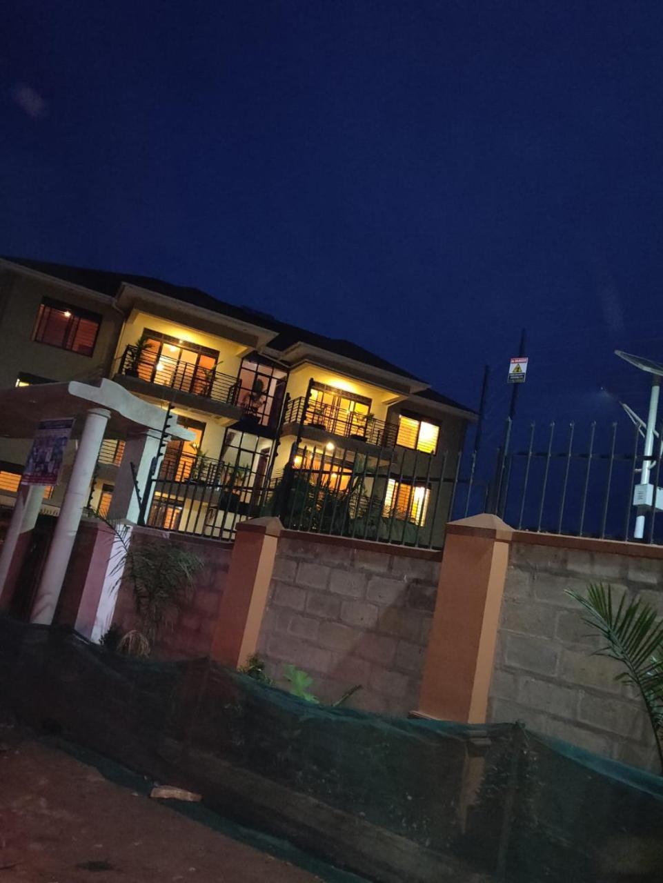 Kampala Suburbs Apartment Dış mekan fotoğraf