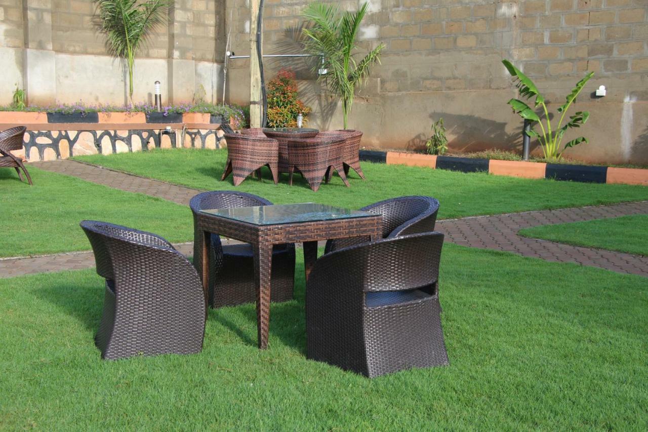 Kampala Suburbs Apartment Dış mekan fotoğraf